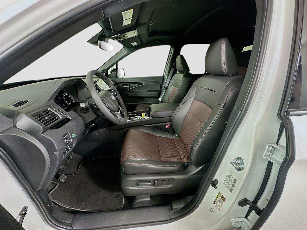 New 2026 Platinum White Pearl Honda Black Edition image 15