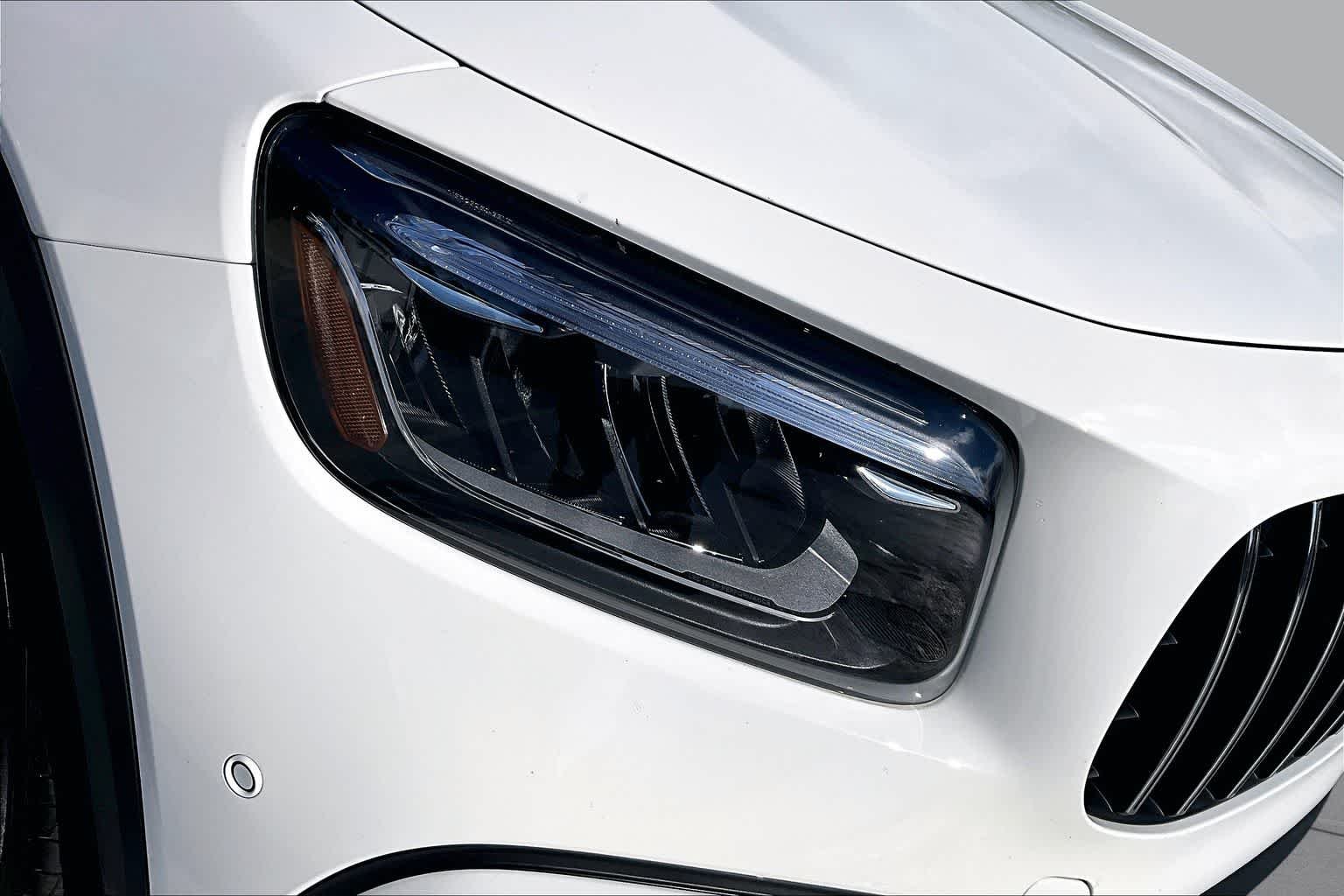 Used 2026 Polar White Mercedes-Benz AMG® GLB 35 image 28