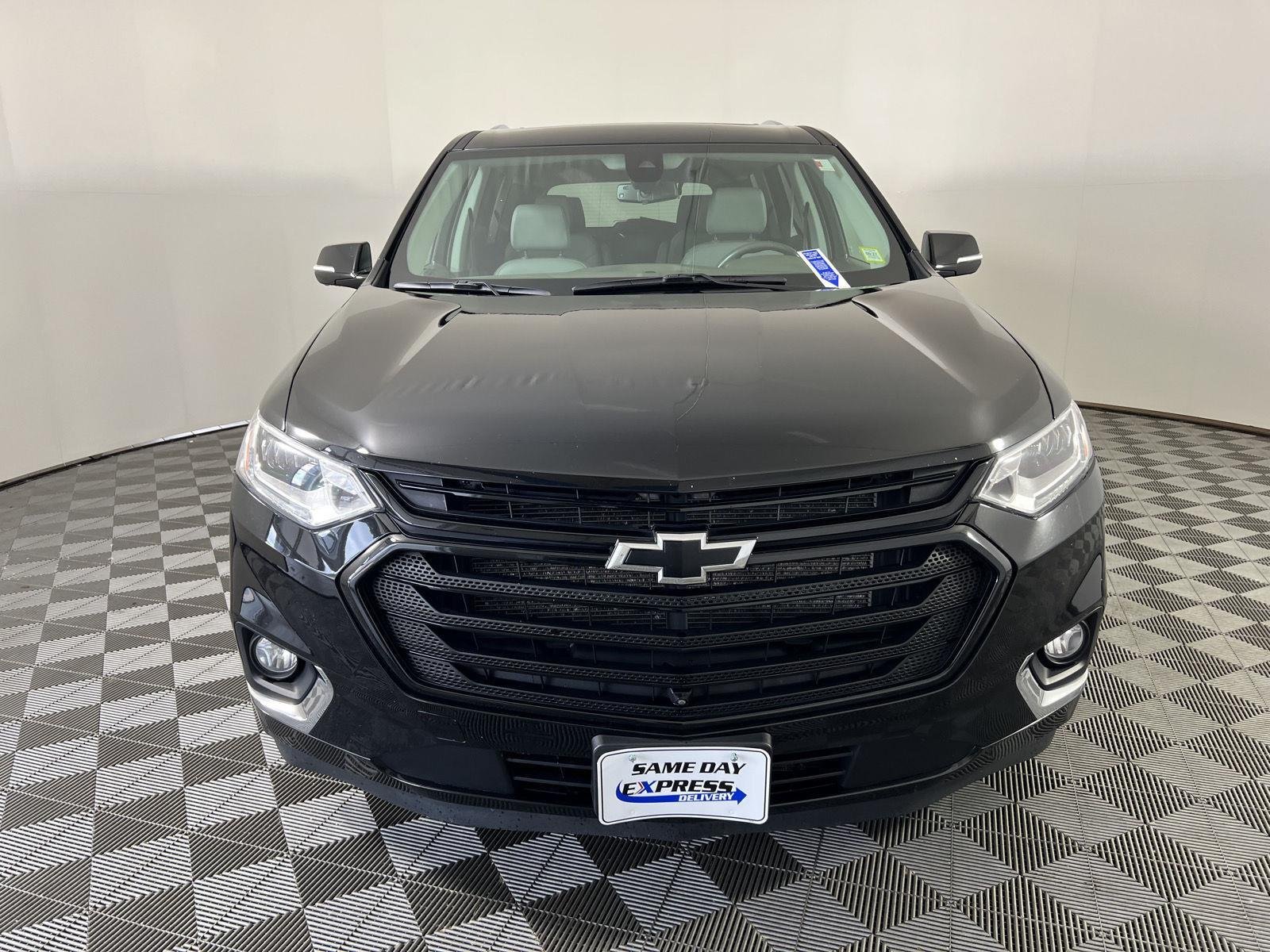 Used 2020 Mosaic Black Metallic Chevrolet Premier image 19