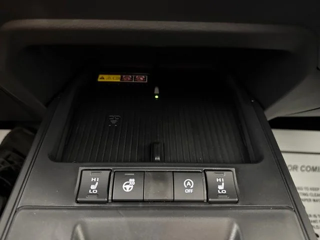 New 2026 Wind Chill Pearl <sup>1</sup> Toyota  LE image 16