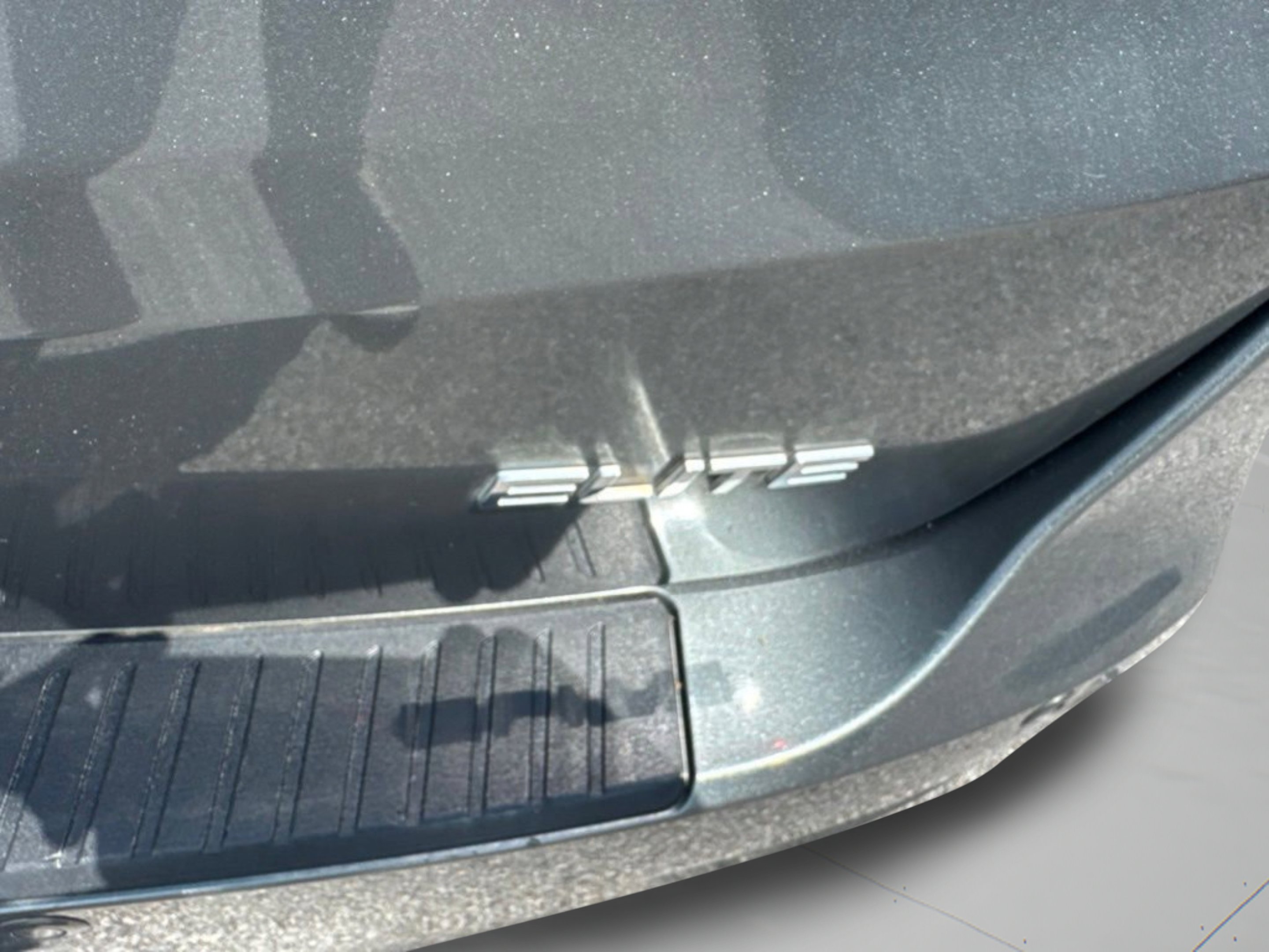 Used 2019 Pewter Metallic Honda Elite image 40