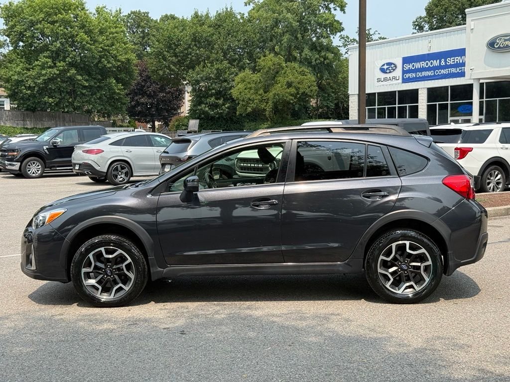 Used 2017 Dark Gray Metallic Subaru 2.0i Limited image 5