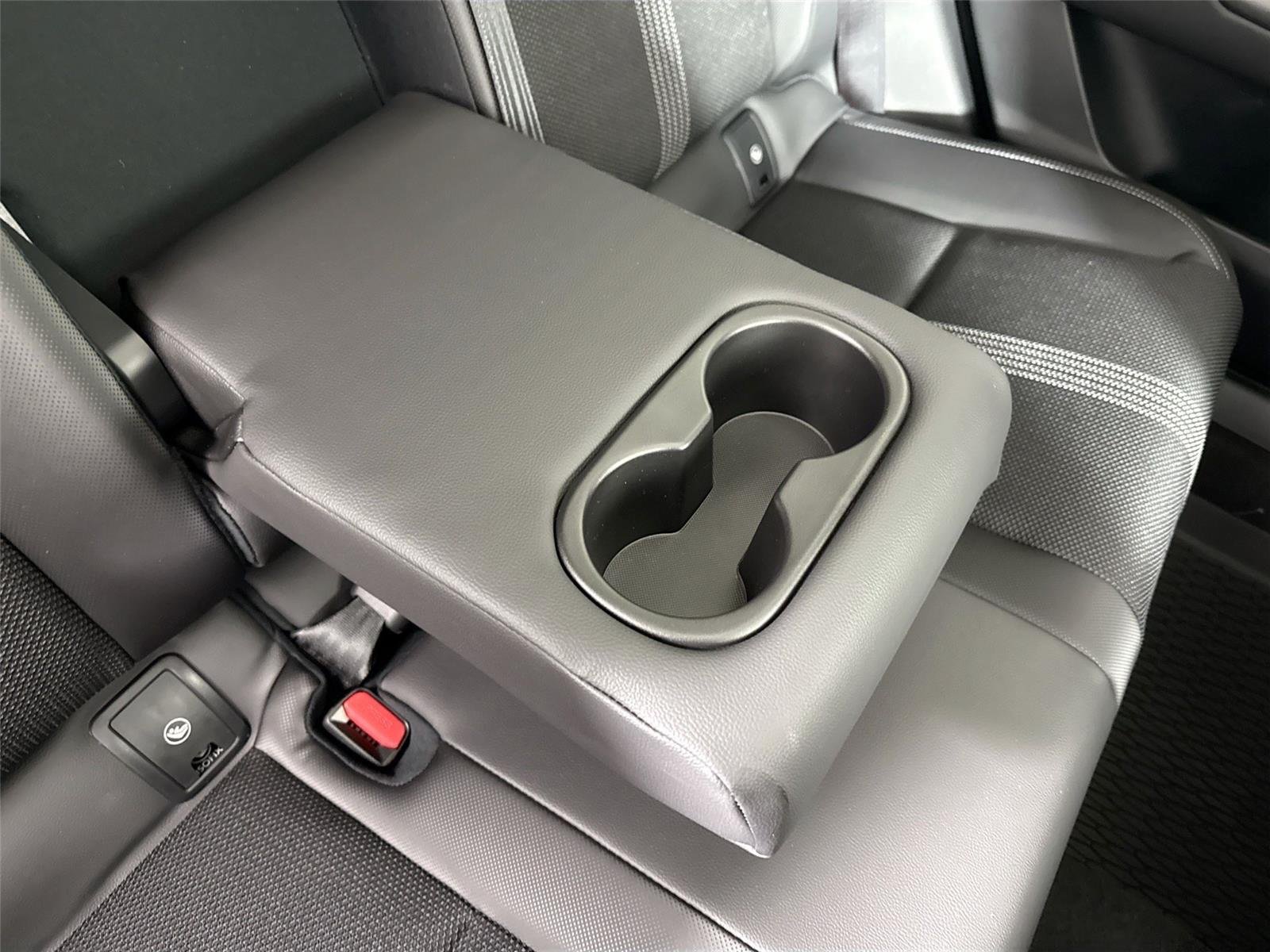 New 2026 Machine Gray Metallic Mazda 2.5 S Preferred AWD image 29