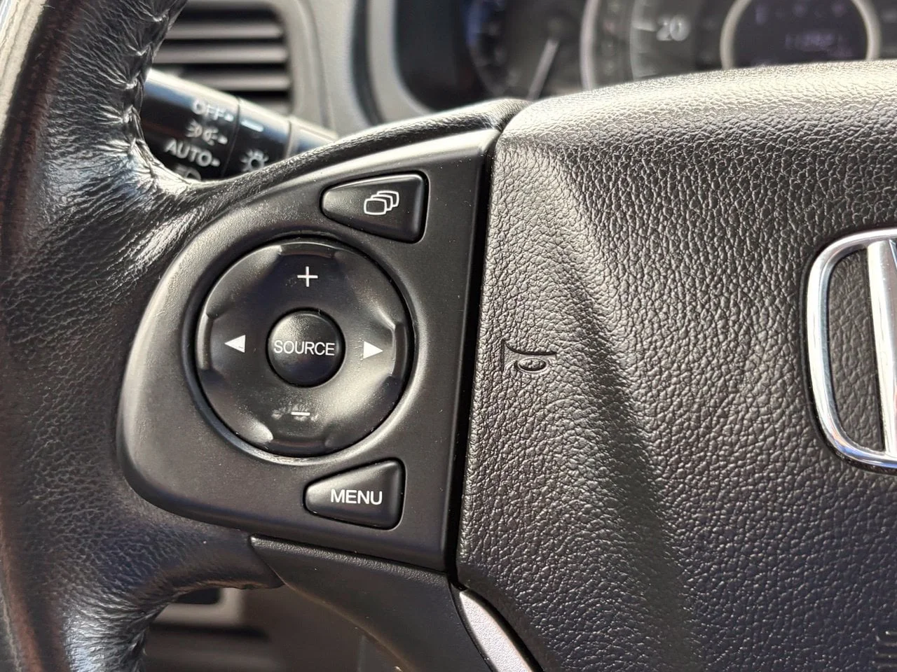 Used 2013 Gray Honda EX-L image 31