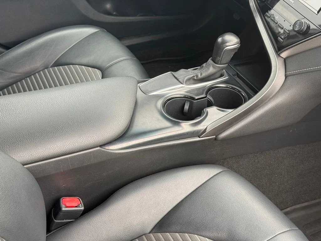 Used 2020 Gray Toyota SE image 28