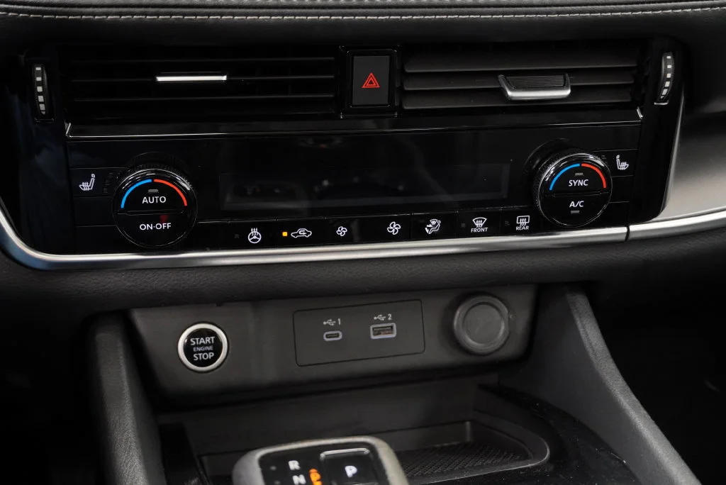 2023 Nissan Rogue SV - Photo 21