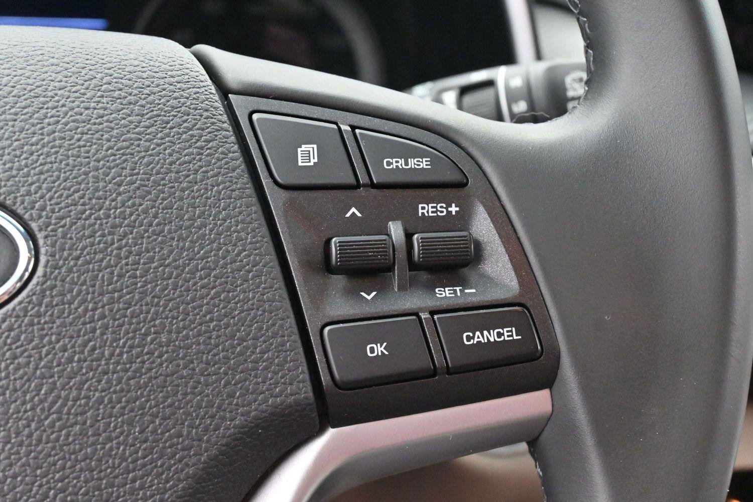 Used 2021 White Cream Hyundai Sport image 19