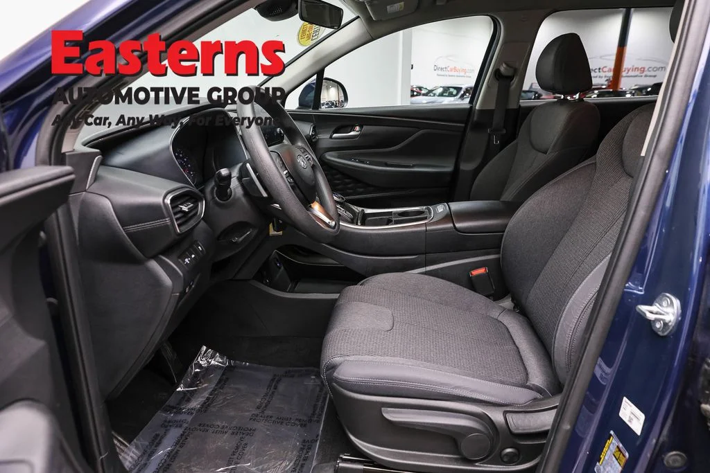 Used 2023 Blue Hyundai SE image 13