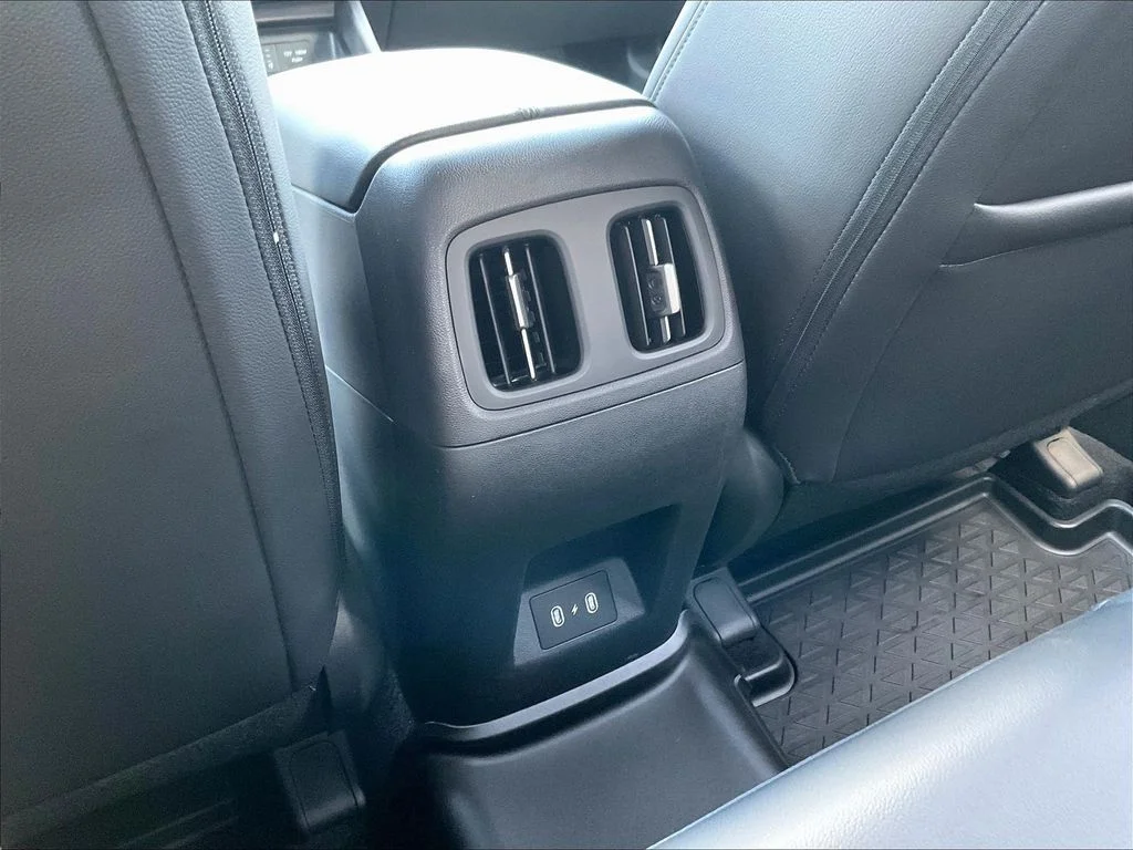 New 2026 Green Hyundai SEL image 18