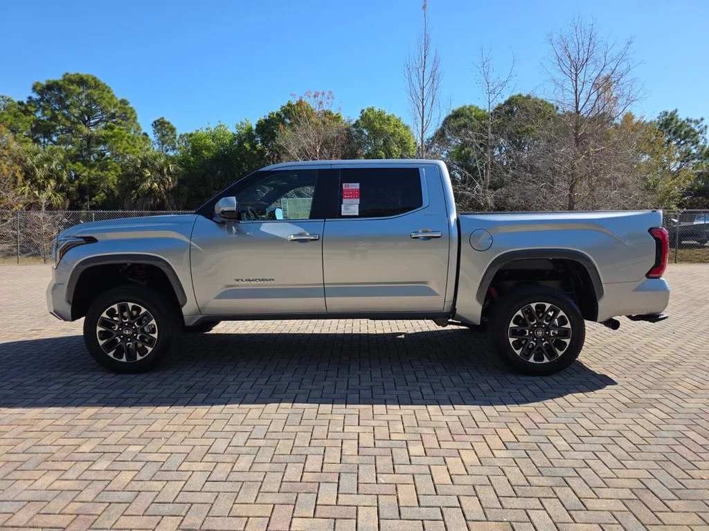 2026 Toyota Tundra Limited - Photo 8
