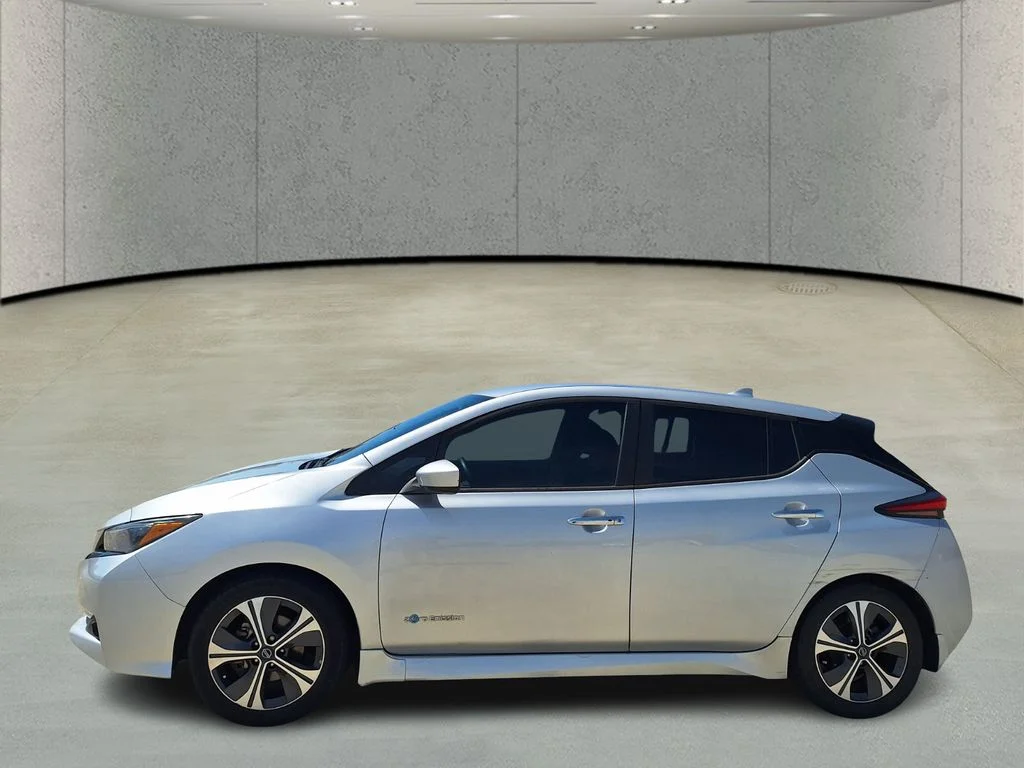 Used 2018 Nissan LEAF SV with VIN 1N4AZ1CP6JC303377 for sale in Harvey, LA