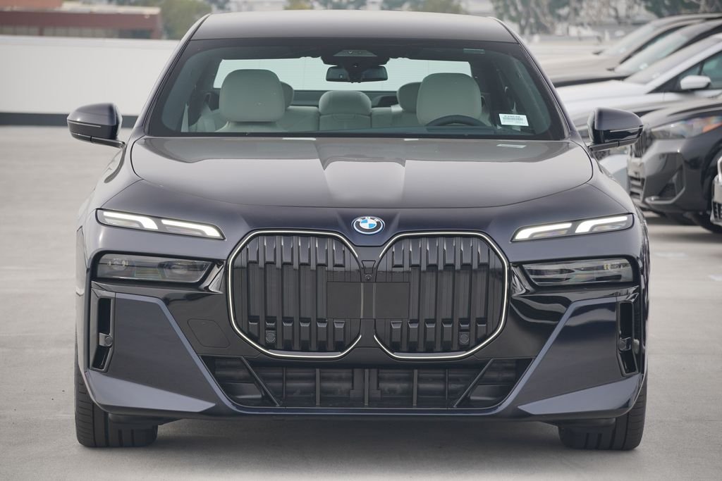 2026 BMW 7 Series 750e