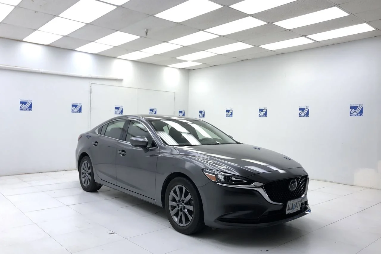 2020 Mazda EZ-6 Touring Auto's photo
