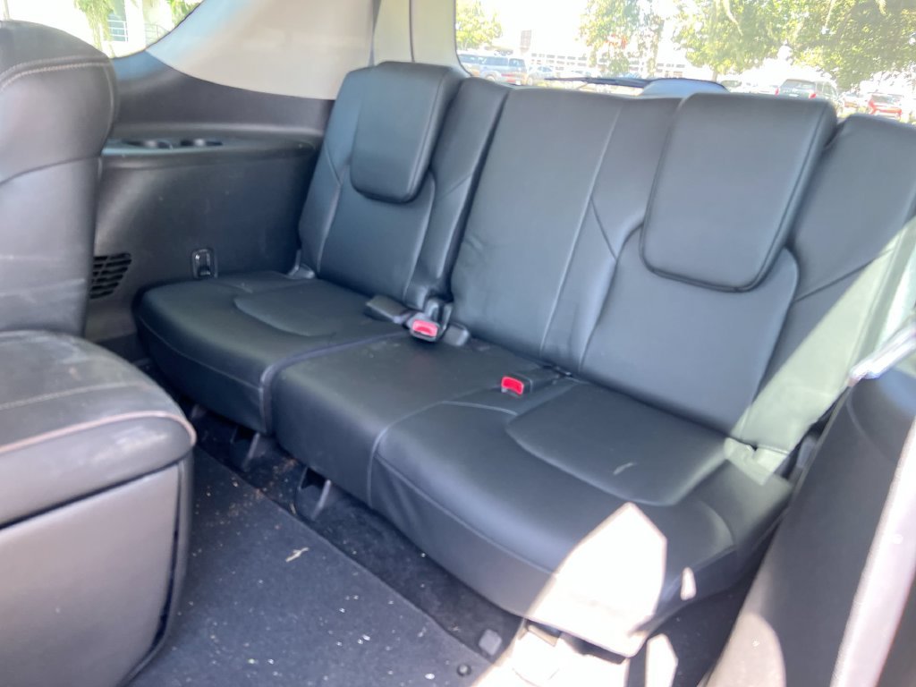 Used 2023 Black Nissan Platinum image 25