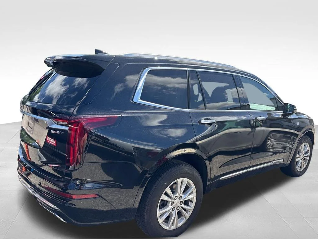 Used 2021 Black Cadillac Luxury image 13