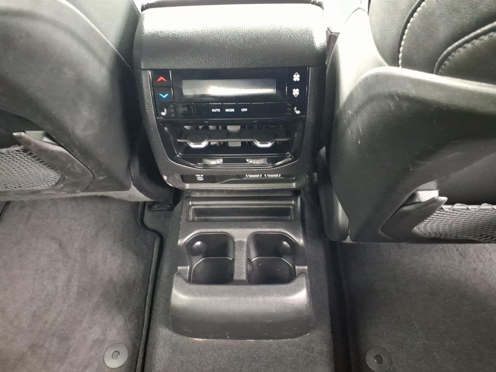 Used 2023 Silver Jeep Limited image 13