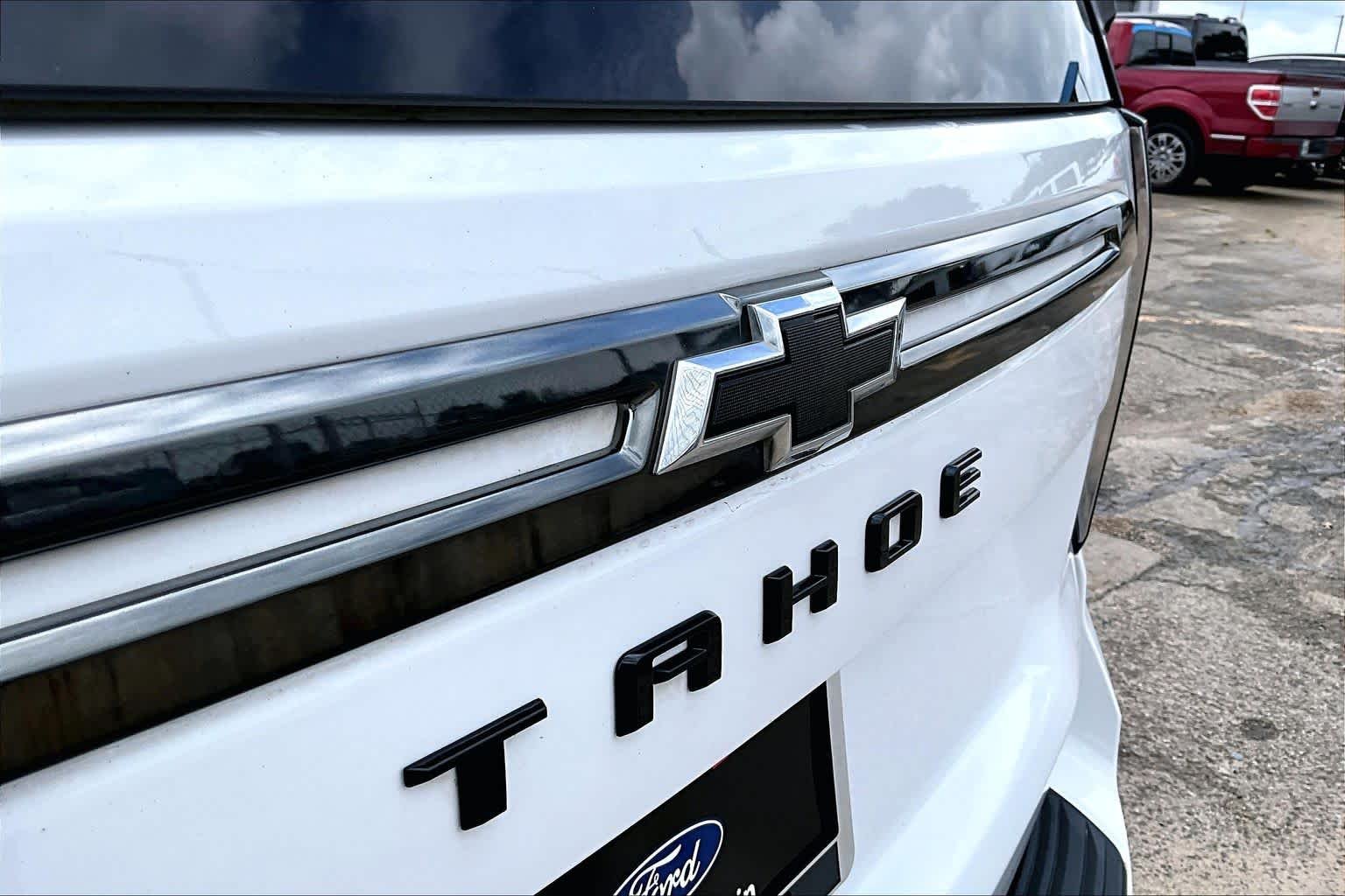 Used 2022 Summit White Chevrolet Z71 image 31
