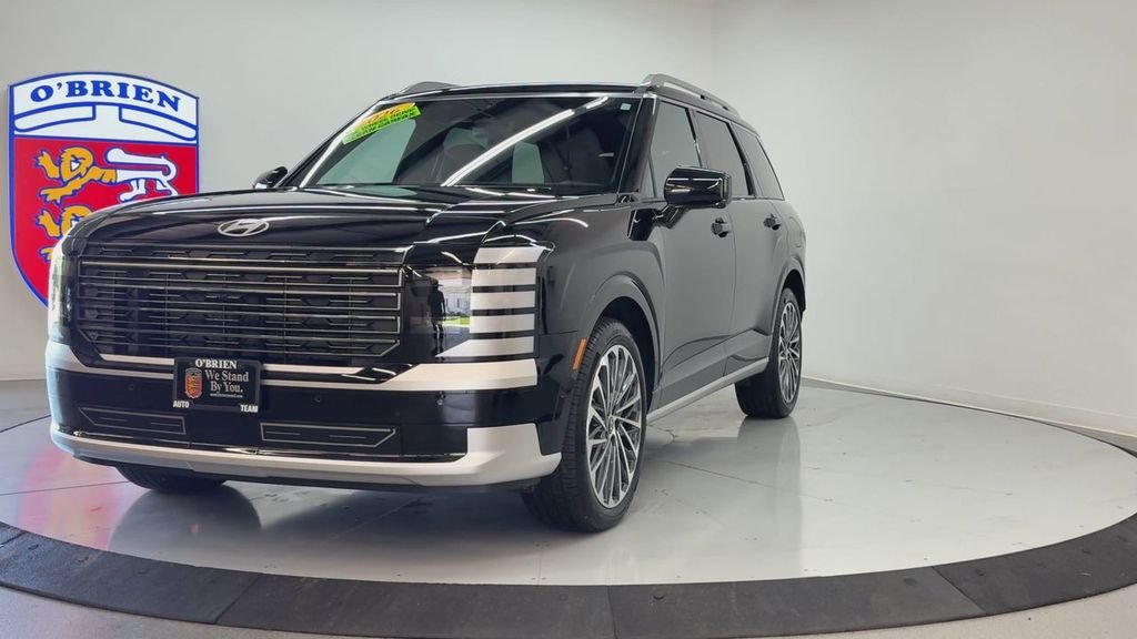 Used 2026 Abyss Black Hyundai Calligraphy image 9