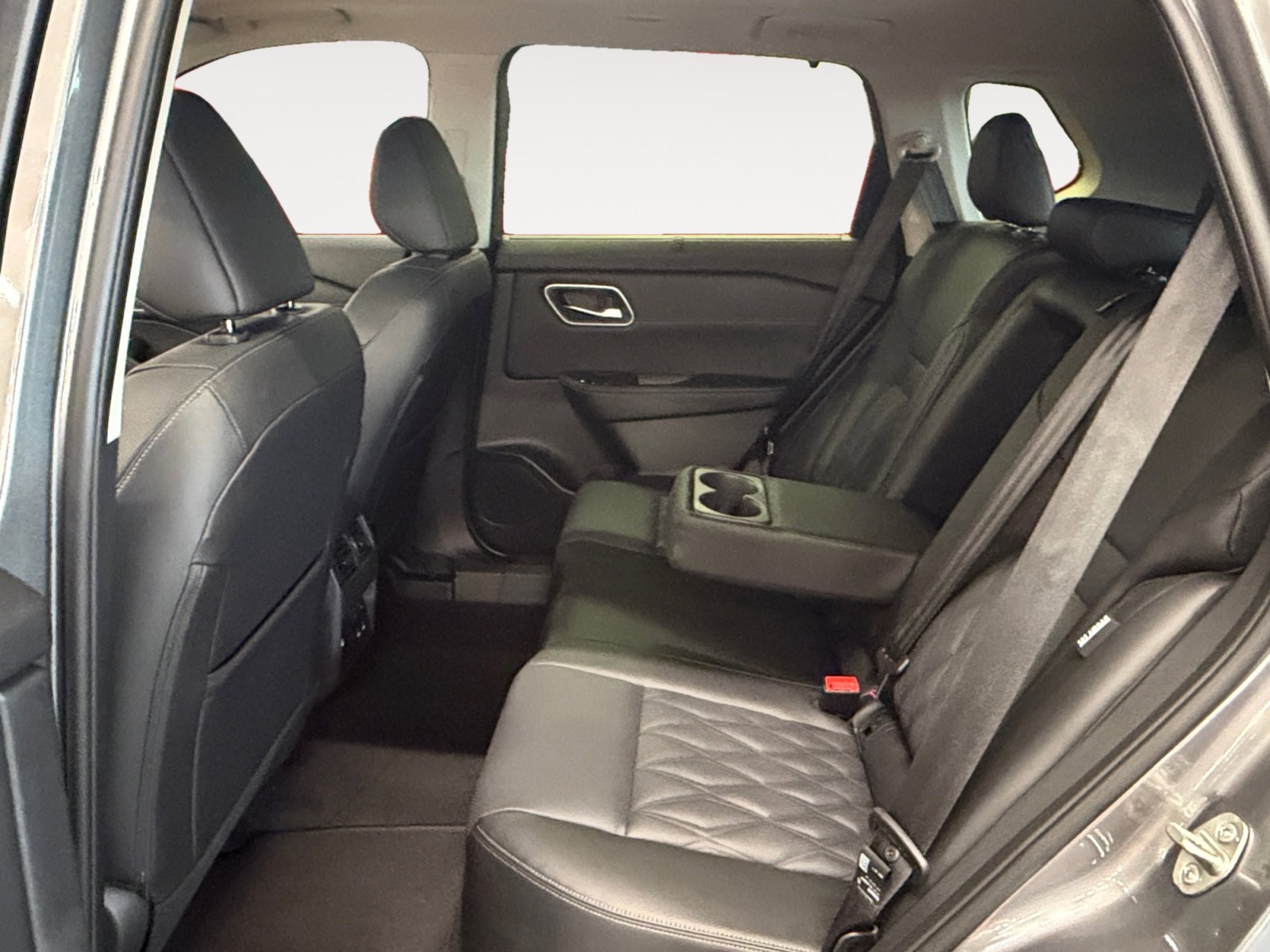 New 2026 Gun Metallic Nissan Platinum image 25