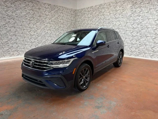 Used 2023 Atlantic Blue Metallic Volkswagen 2.0T SE image 3