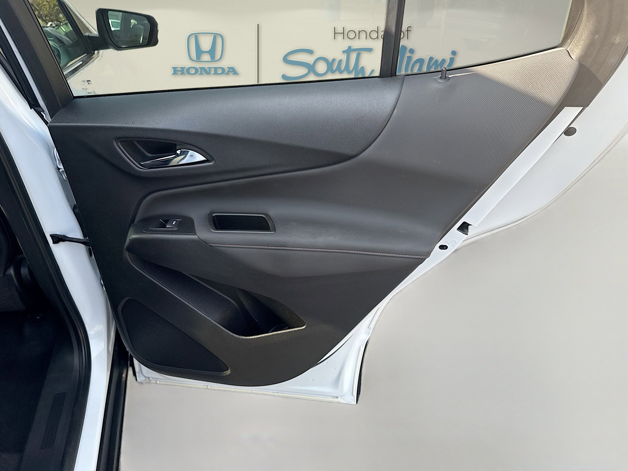 2022 Chevrolet Equinox RS - Photo 30