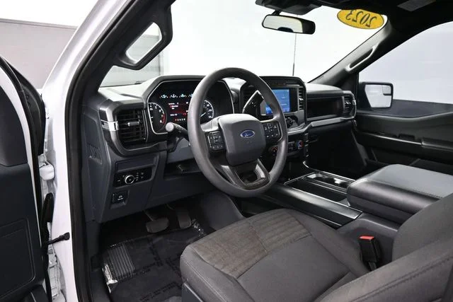 Used 2023 White Ford XL image 23