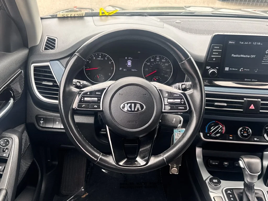 Used 2021 Black Kia S image 13
