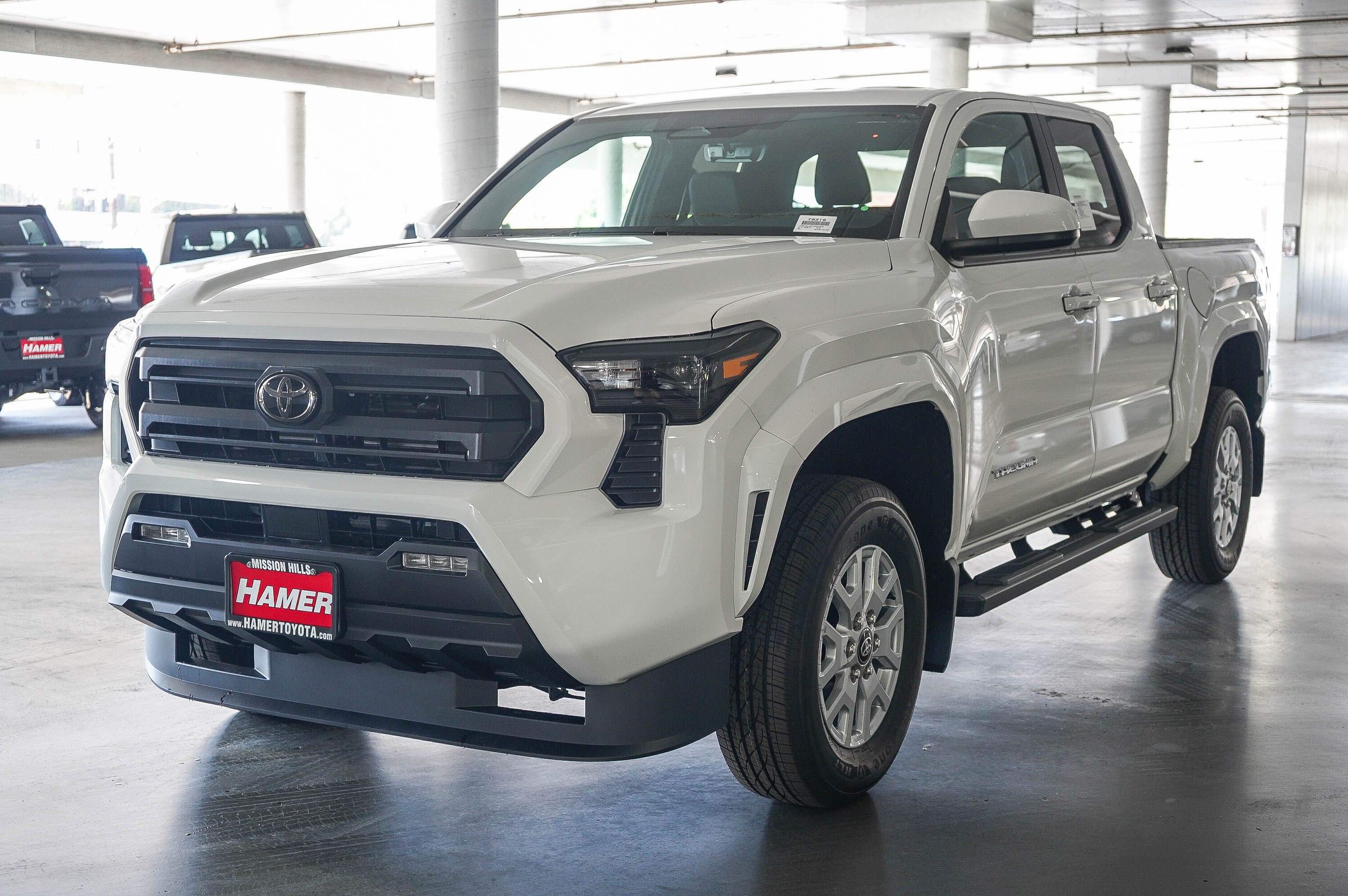 New 2026 Ice Cap Toyota  SR5 image 3