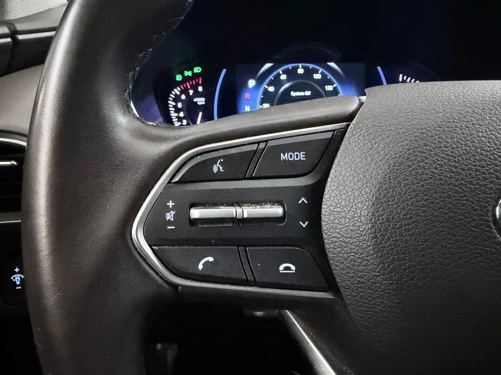 Used 2020 Black Hyundai SEL image 23