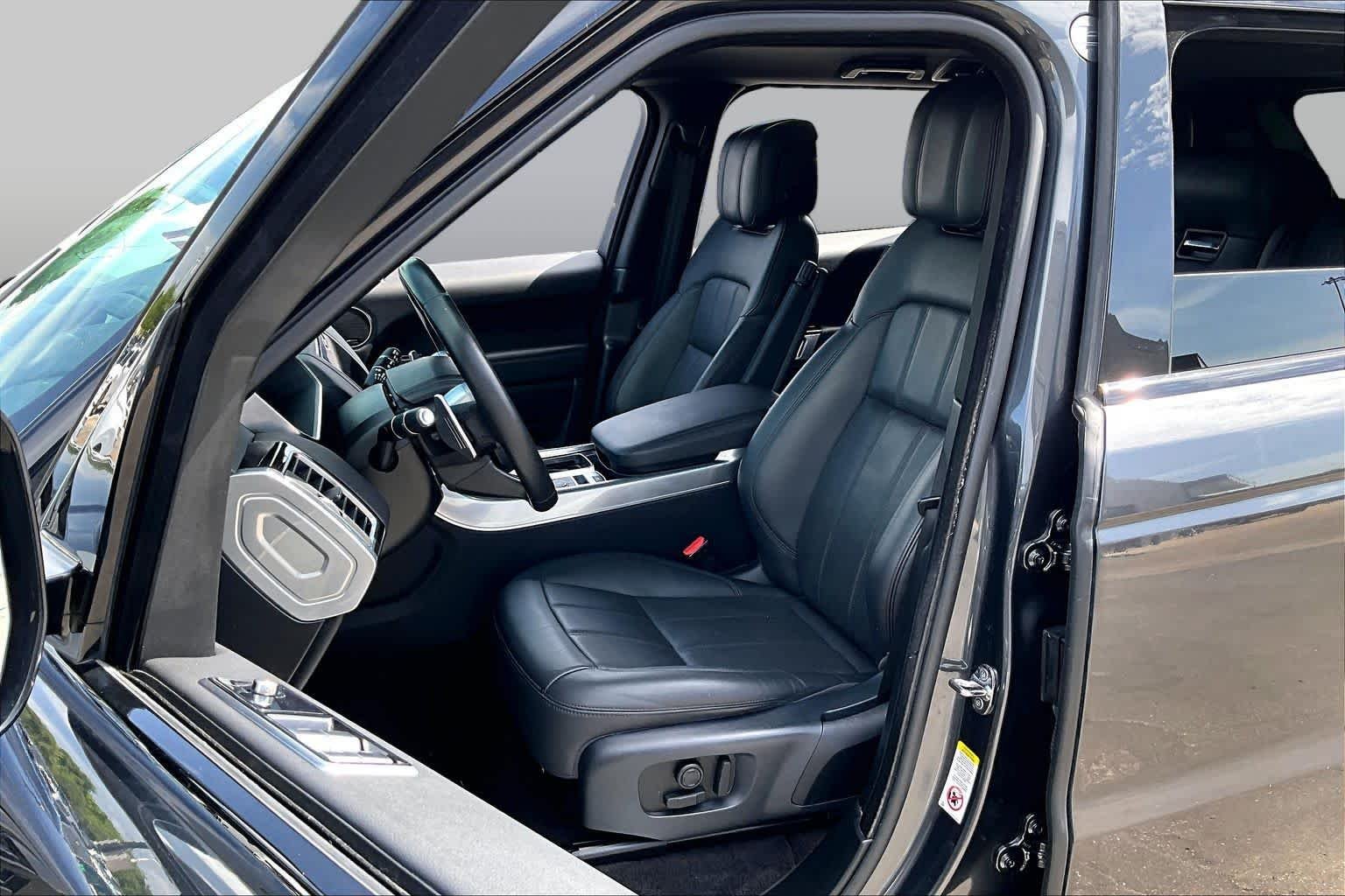 Used 2021 Carpathian Grey Premium Metallic Land Rover HSE Silver Edition image 8