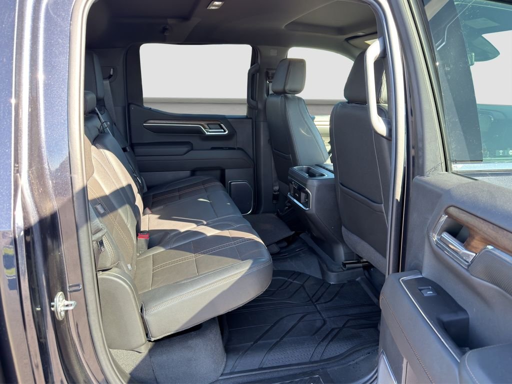 Used 2022 Gray Chevrolet High Country image 19