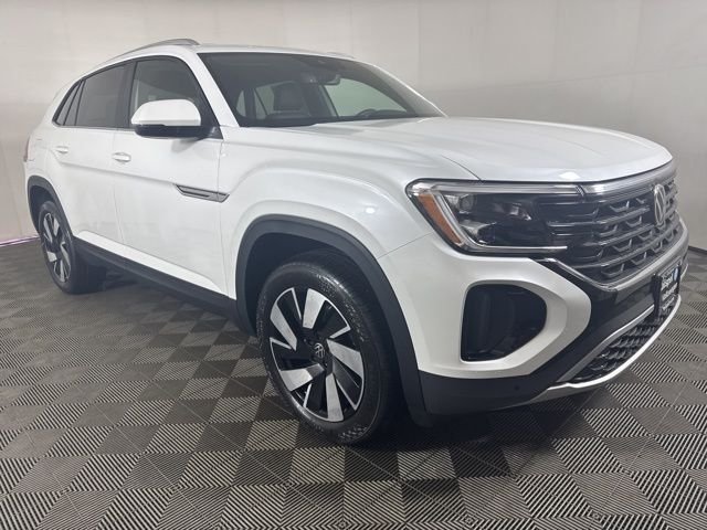2026 Volkswagen Atlas Cross Sport 2.0T SE w/Tech 4MOTION's photo