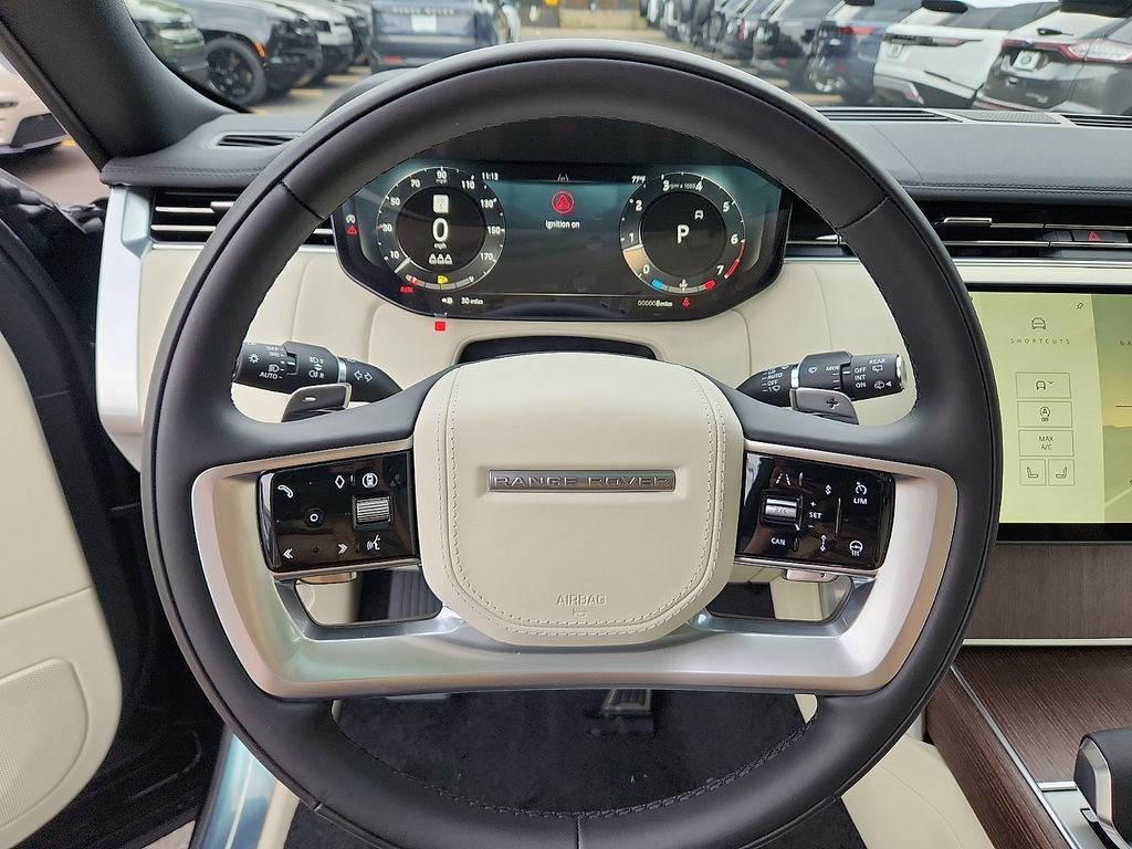 New 2026 Santorini Black Land Rover SE image 9