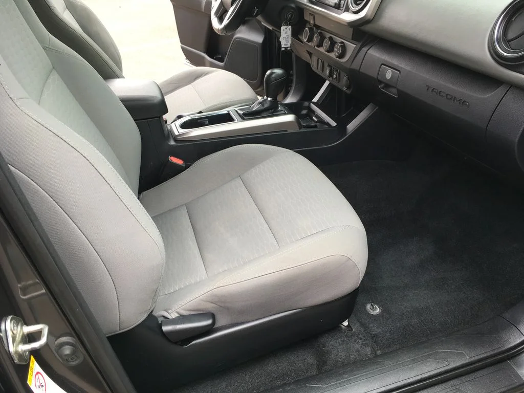 2019 Toyota Tacoma SR5 - Photo 32