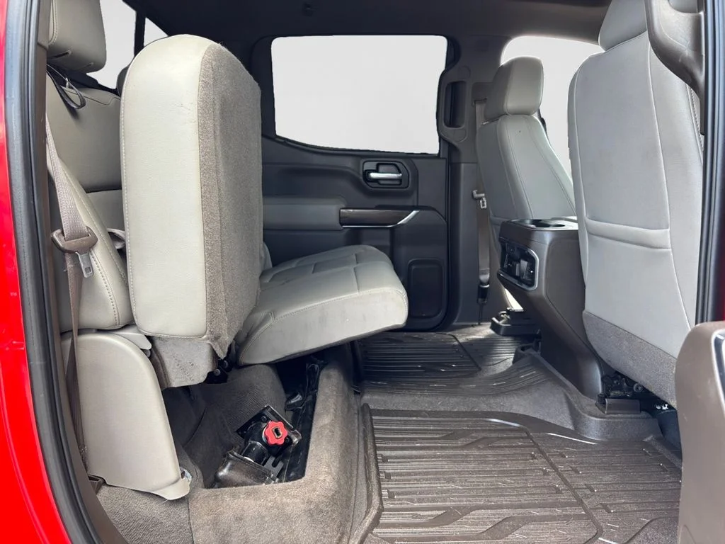 Used 2019 Red GMC SLT image 40