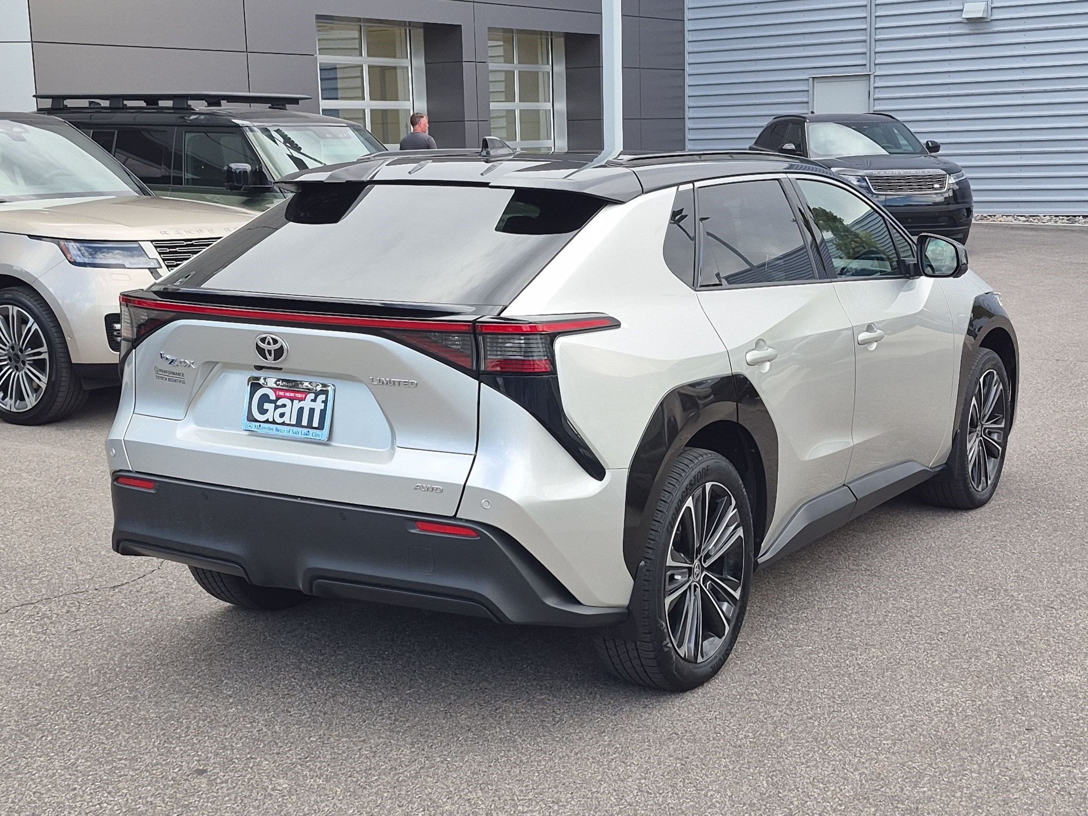 Used 2023 Silver Metallic Toyota XLE image 3