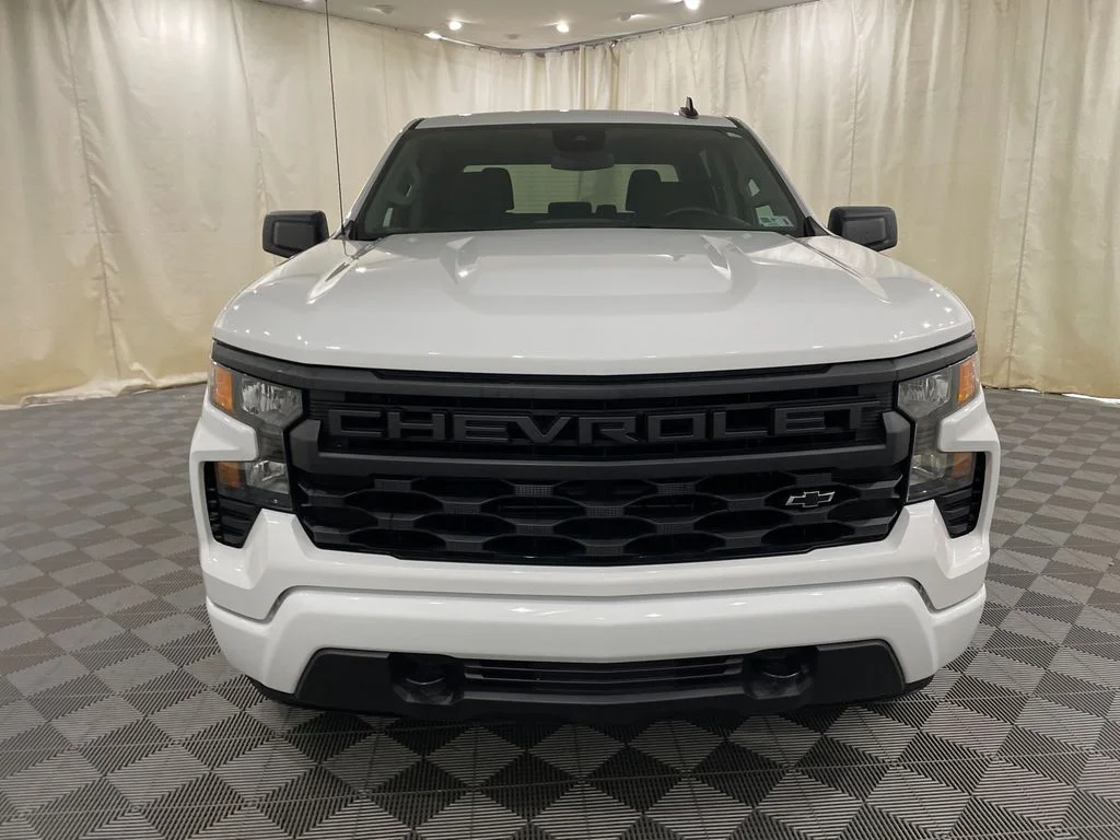 Used 2024 Summit White Chevrolet Custom image 2