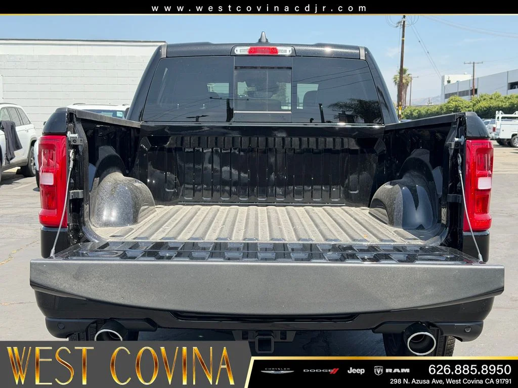 New 2026 Diamond Black Crystal Pearl-Coat Exterior Paint RAM Laramie image 20