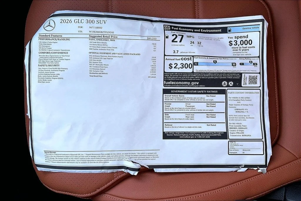 New 2026 Verde Silver Metallic Mercedes-Benz GLC 300 image 31