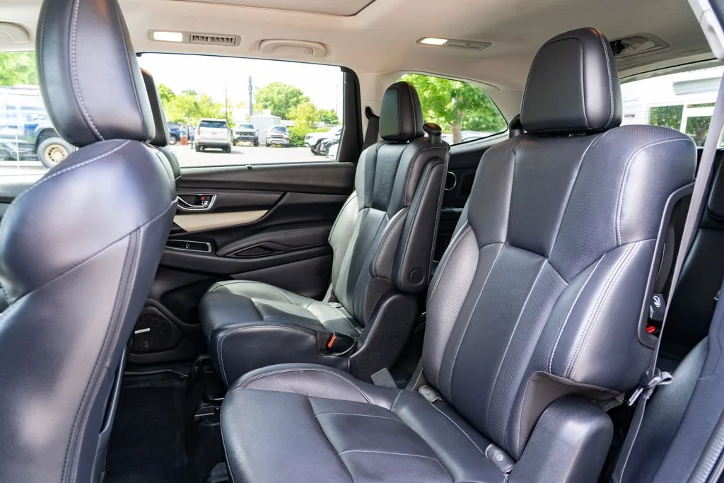 Used 2020 Black Subaru Limited image 25
