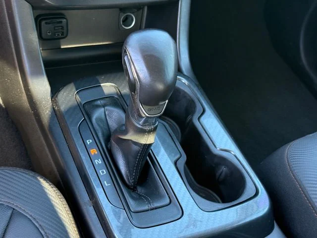 Used 2022 Desert Sand Metallic GMC AT4 w/Leather image 20