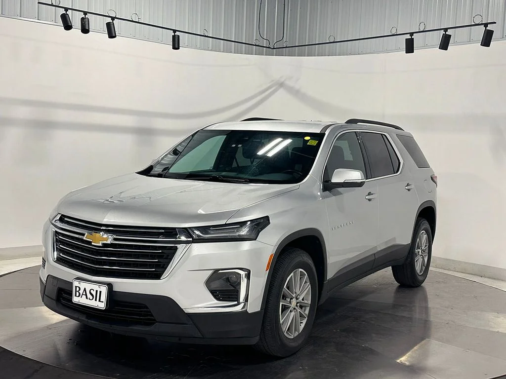Used 2022 Silver Chevrolet LT image 8