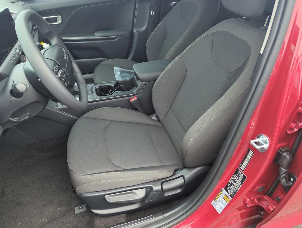 New 2026 Currant Red Kia LXS image 12