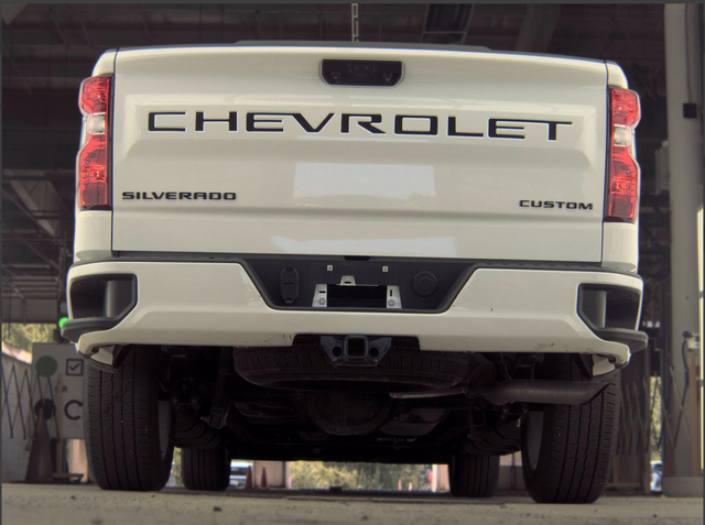 Used 2024 White Chevrolet Custom image 14