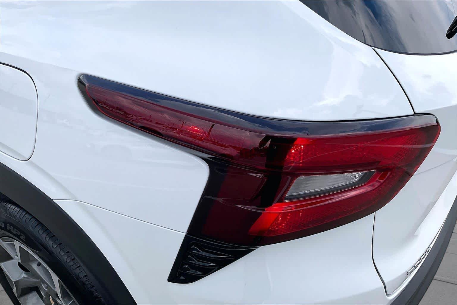 2025 Chevrolet Trax LT - Photo 27