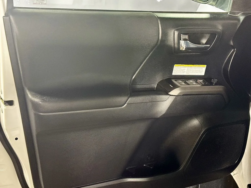 Used 2019 White Toyota TRD Off-Road image 10