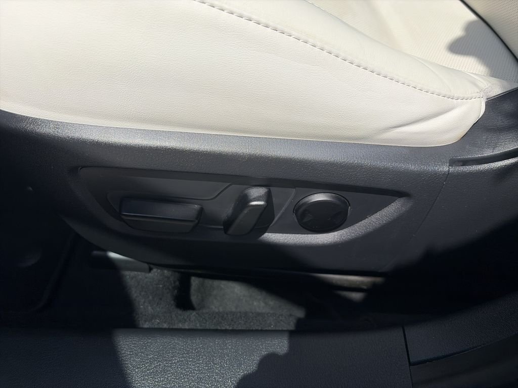 Used 2021 Blue Mazda Premium image 12