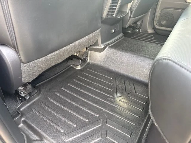 Used 2024  Toyota SR5 image 20