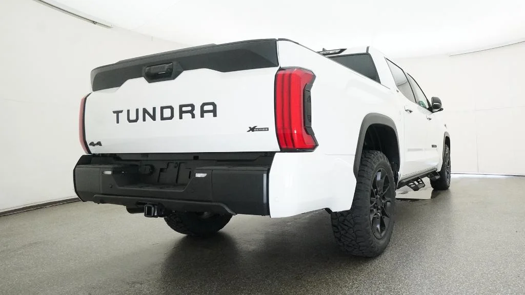 New 2025 Ice Cap Toyota SR5 image 2