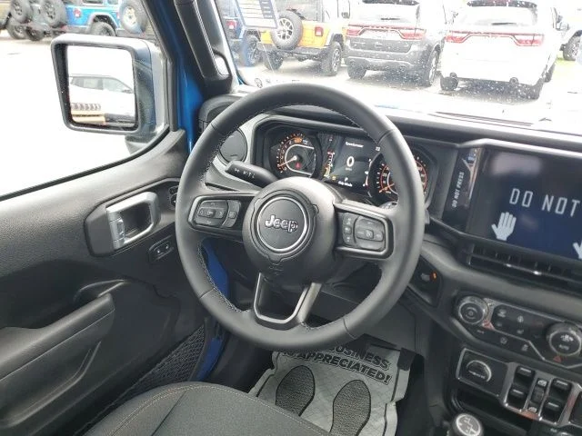 New 2026 Hydro Blue Pearl-Coat Exterior Paint Jeep Sport S image 18